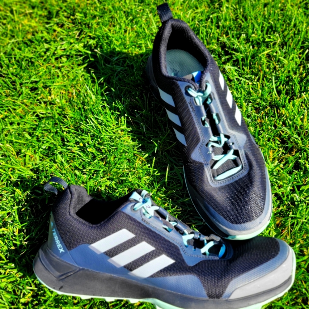 Womans Adidas terrex Mist Blue/Grey Teel size 8.5 Running/Walking shoes